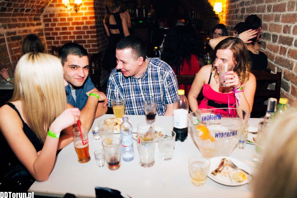 Zabawa do białego rana w Monaco Club