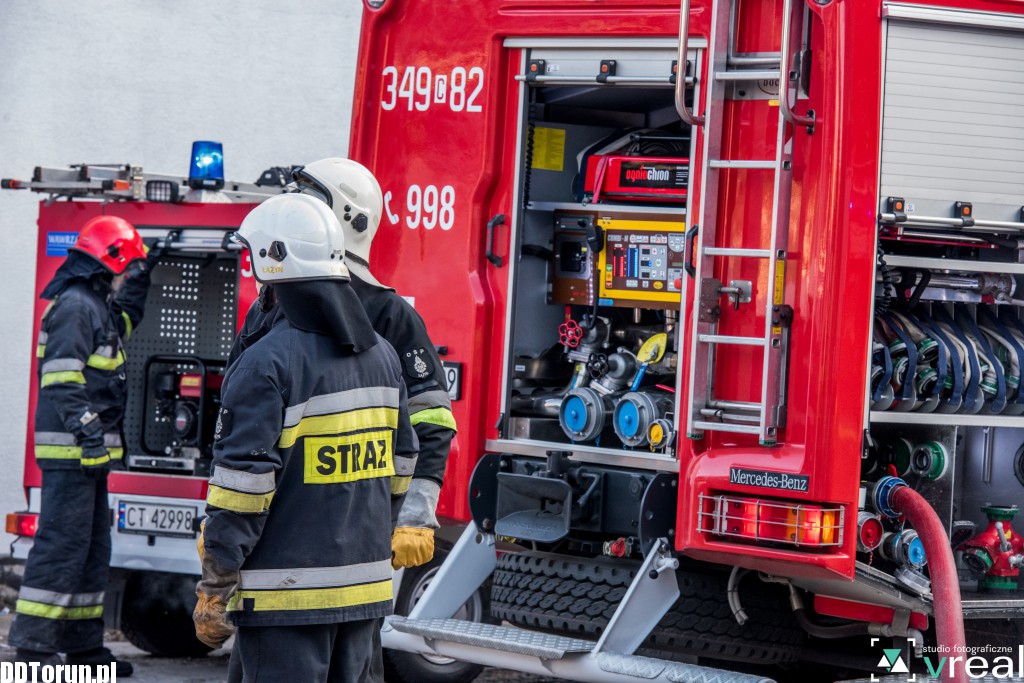 Pożar hali przy Szosie Bydgoskiej