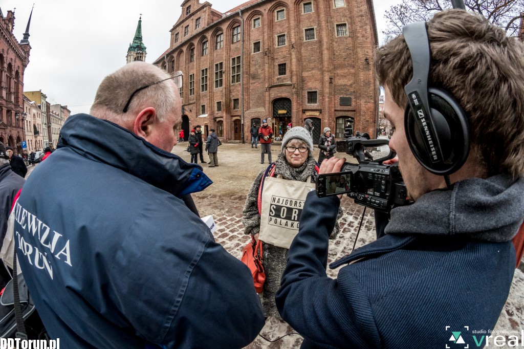 Flash Mob KOD-u pod Kopernikiem
