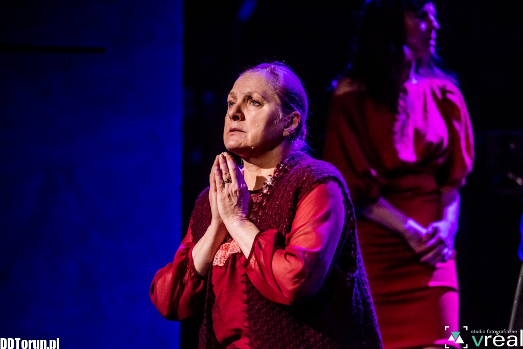 Nieskończona historia w Teatrze Horzycy