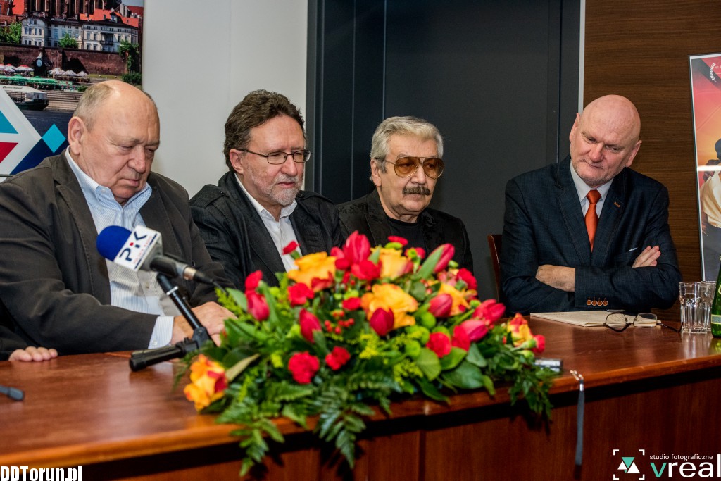 Prapremiera 