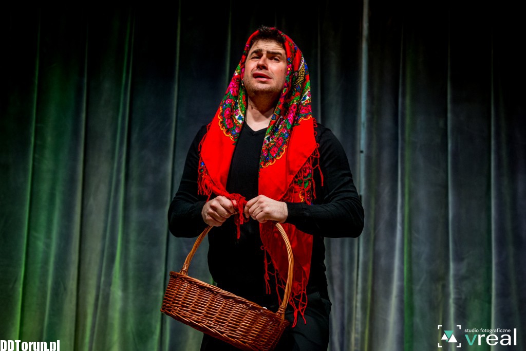 Kabaret Paranienormalni w auli UMK