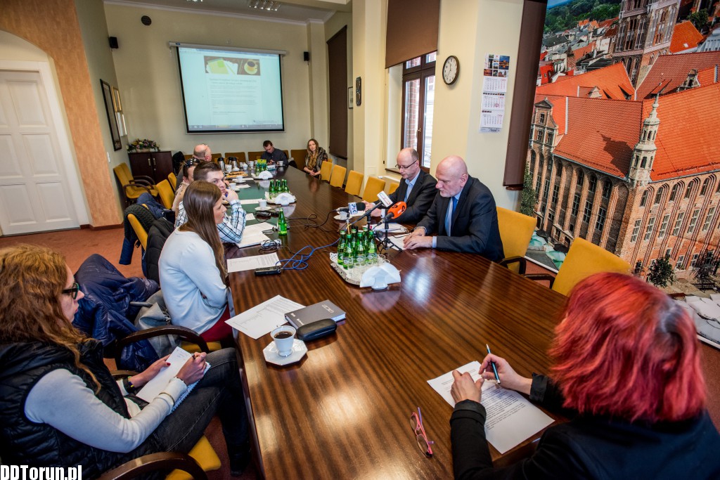 Ruszają spotkania z prezydentem