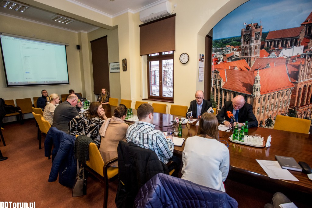 Ruszają spotkania z prezydentem