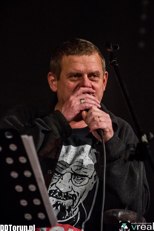 Koncert Kazika w Dworze Artusa