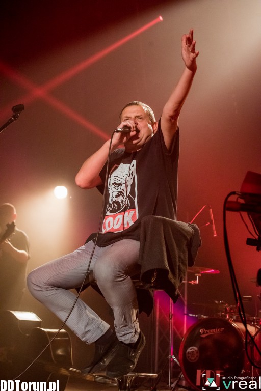 Koncert Kazika w Dworze Artusa
