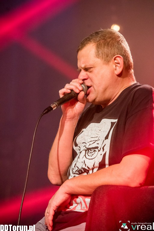 Koncert Kazika w Dworze Artusa