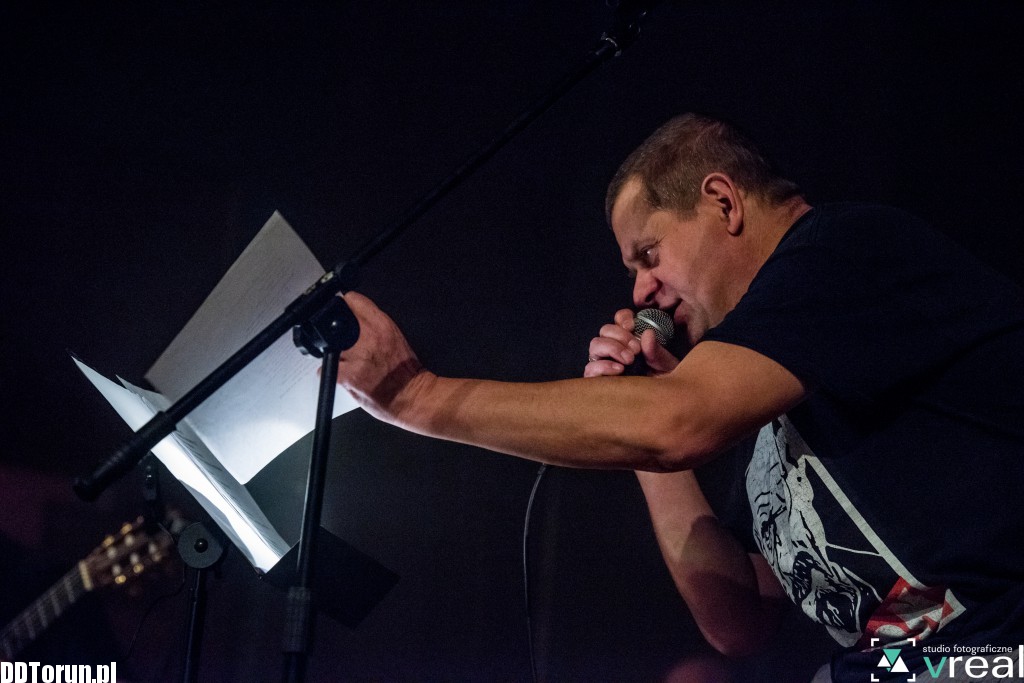 Koncert Kazika w Dworze Artusa