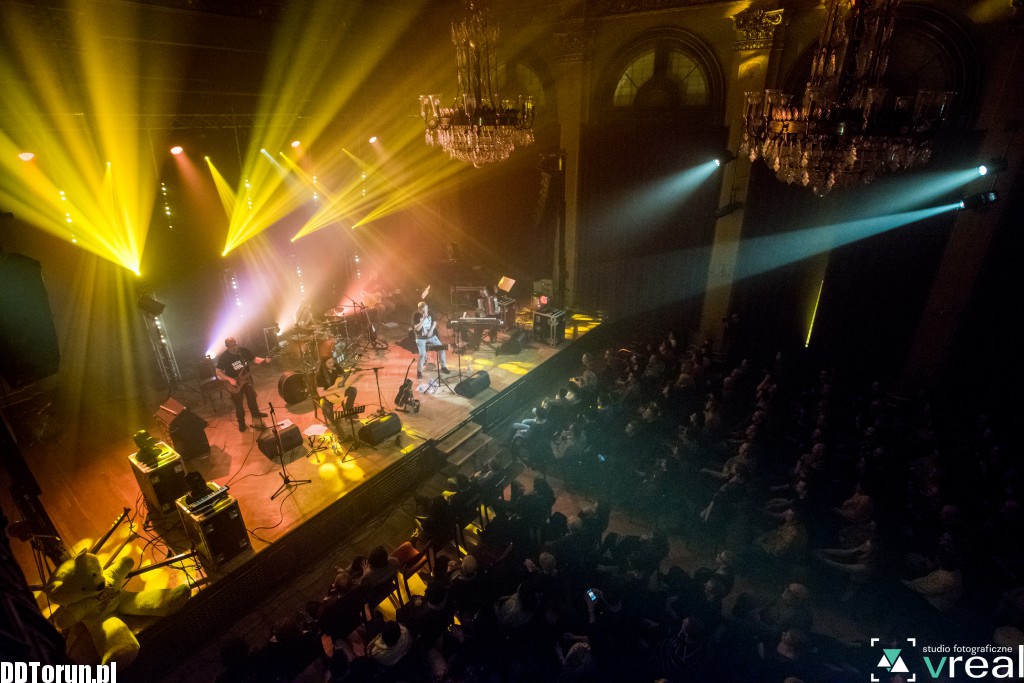 Koncert Kazika w Dworze Artusa
