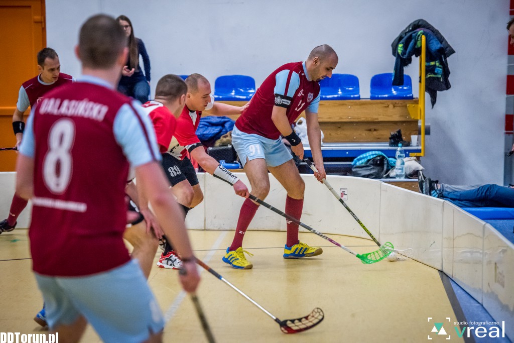 Unihokeiści rywalizowali w IV LO