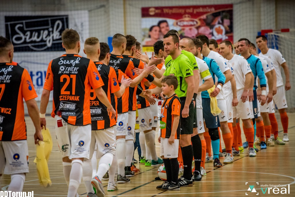 FC Toruń pokonuje Nbit Gliwice