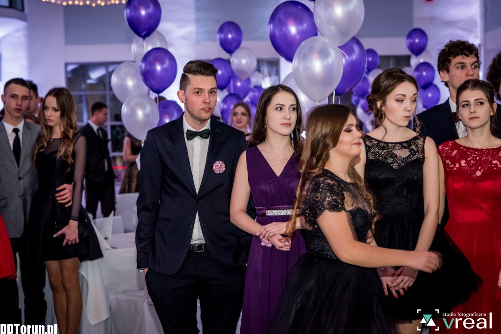 Studniówka licealistów z X LO