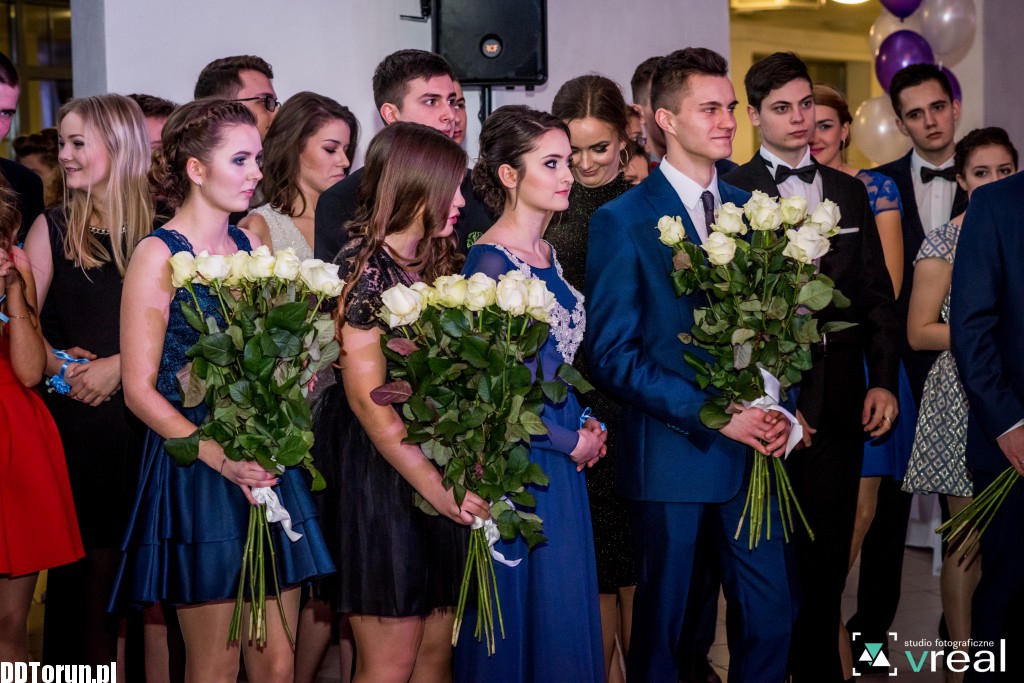 Studniówka licealistów z X LO