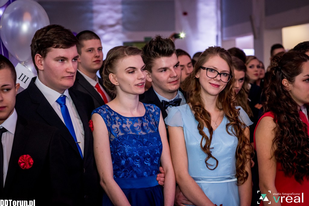 Studniówka licealistów z X LO