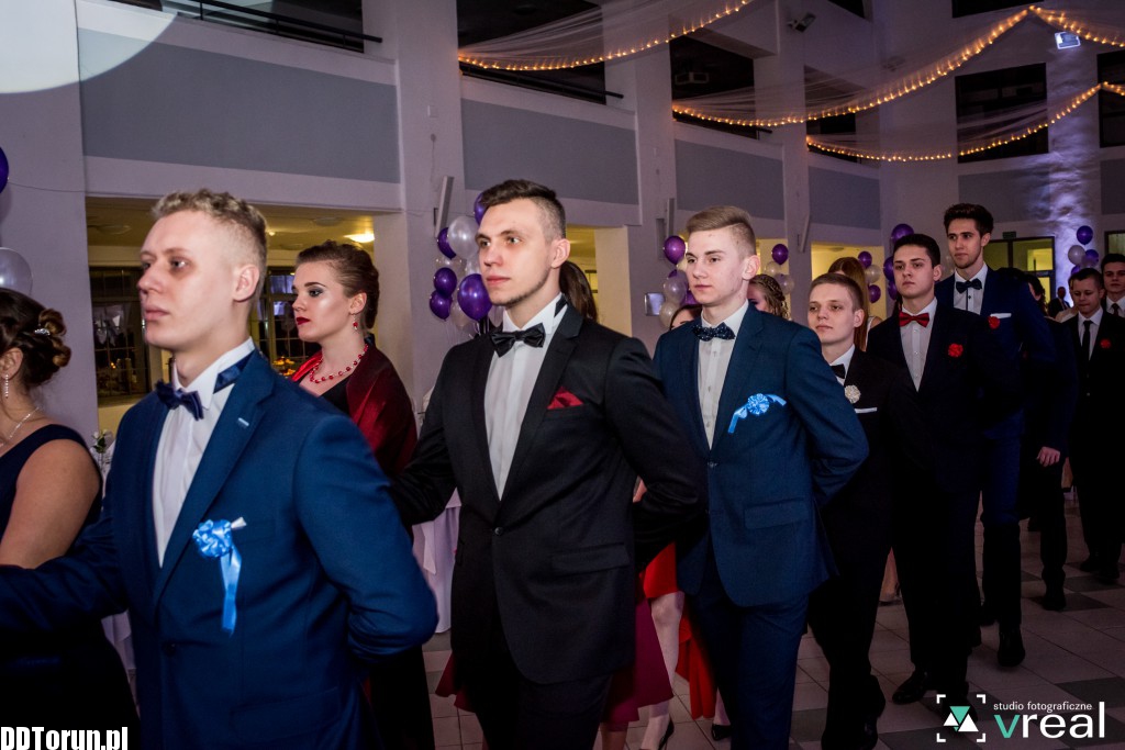 Studniówka licealistów z X LO
