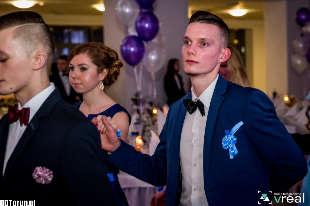 Studniówka licealistów z X LO