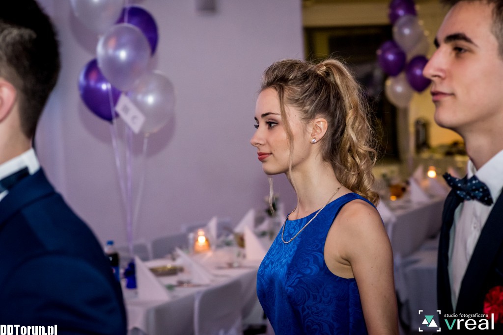 Studniówka licealistów z X LO