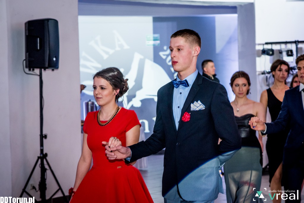 Studniówka licealistów z X LO