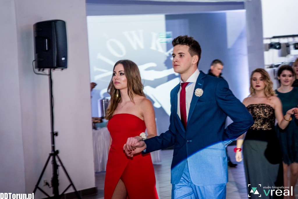 Studniówka licealistów z X LO