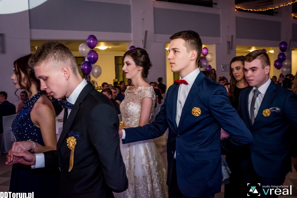 Studniówka licealistów z X LO
