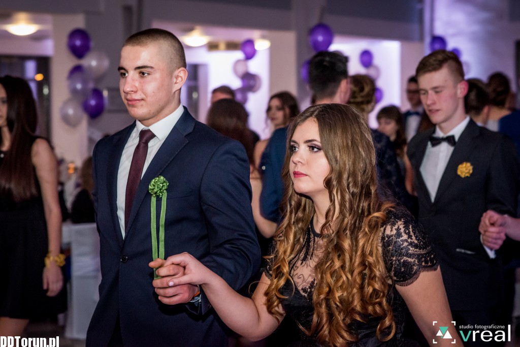 Studniówka licealistów z X LO