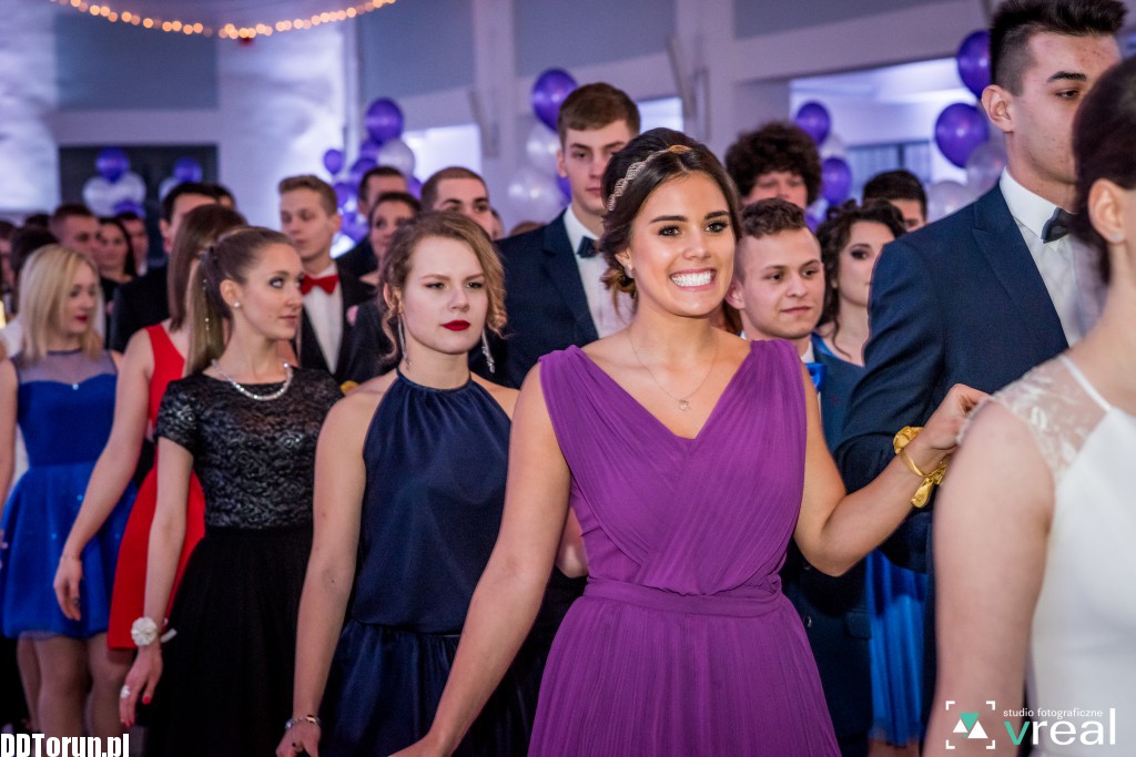 Studniówka licealistów z X LO