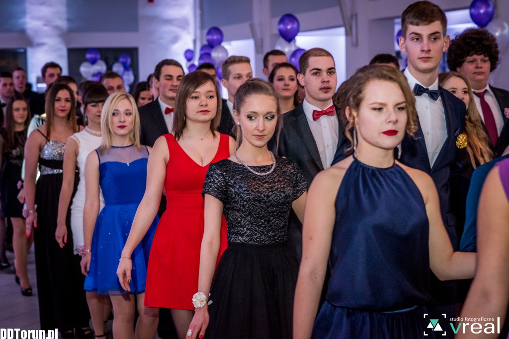Studniówka licealistów z X LO