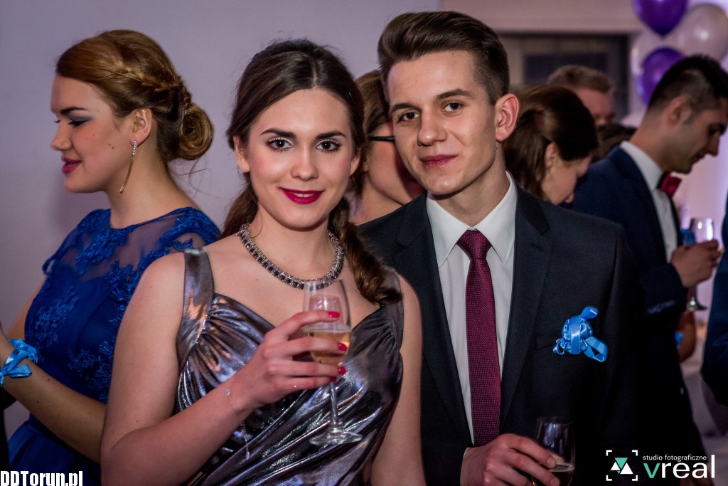 Studniówka licealistów z X LO