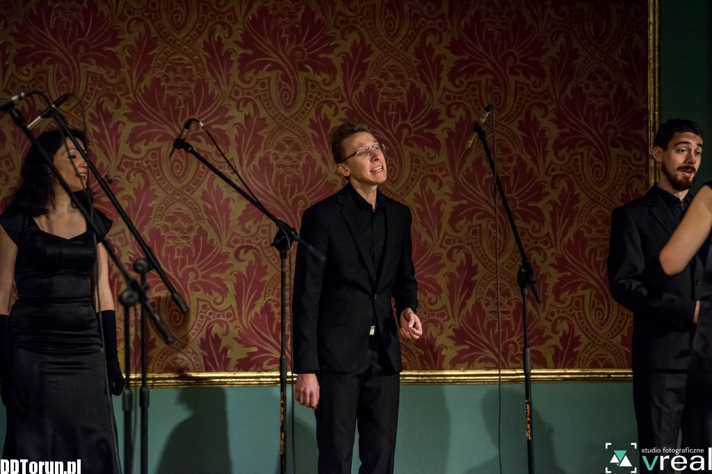 Hanna Banaszak w Dworze Artusa