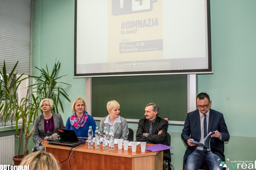 Debata o likwidacji gimnazjów