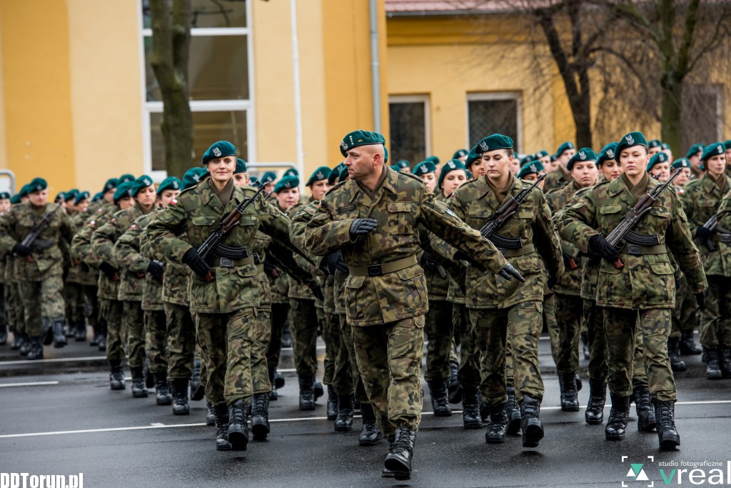 Elewi złożyli w Toruniu przysięgę