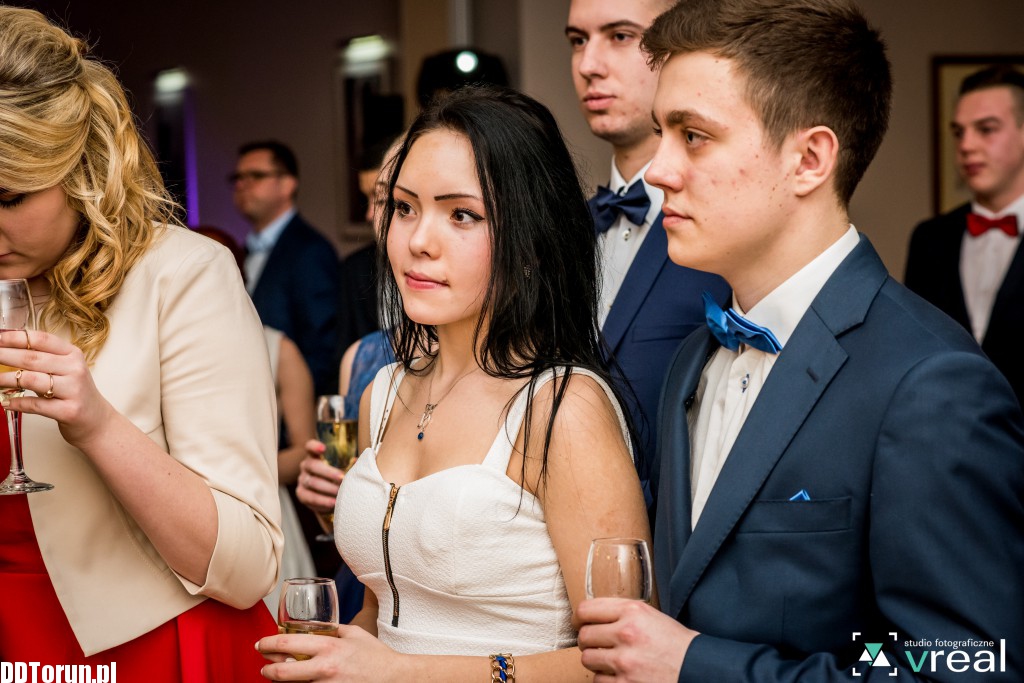 Studniówkowy bal samochodówki