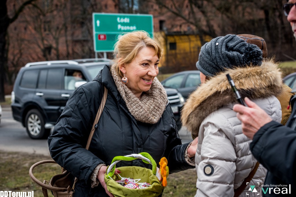 Komitet Obrony Demokracji walentynkowo