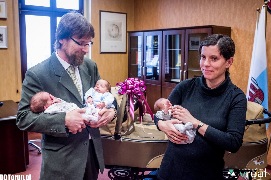 Trojaczki spotykają się z prezydentem