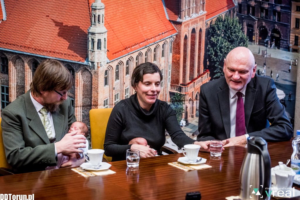 Trojaczki spotykają się z prezydentem