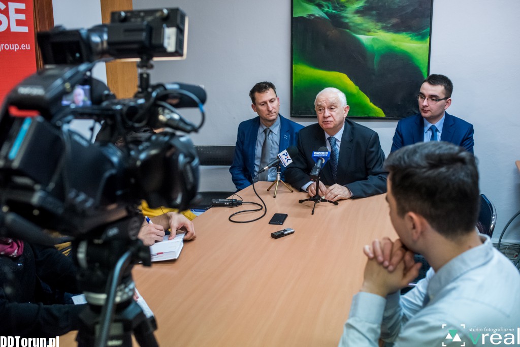 Kolejny kurs komputerowy u europosła