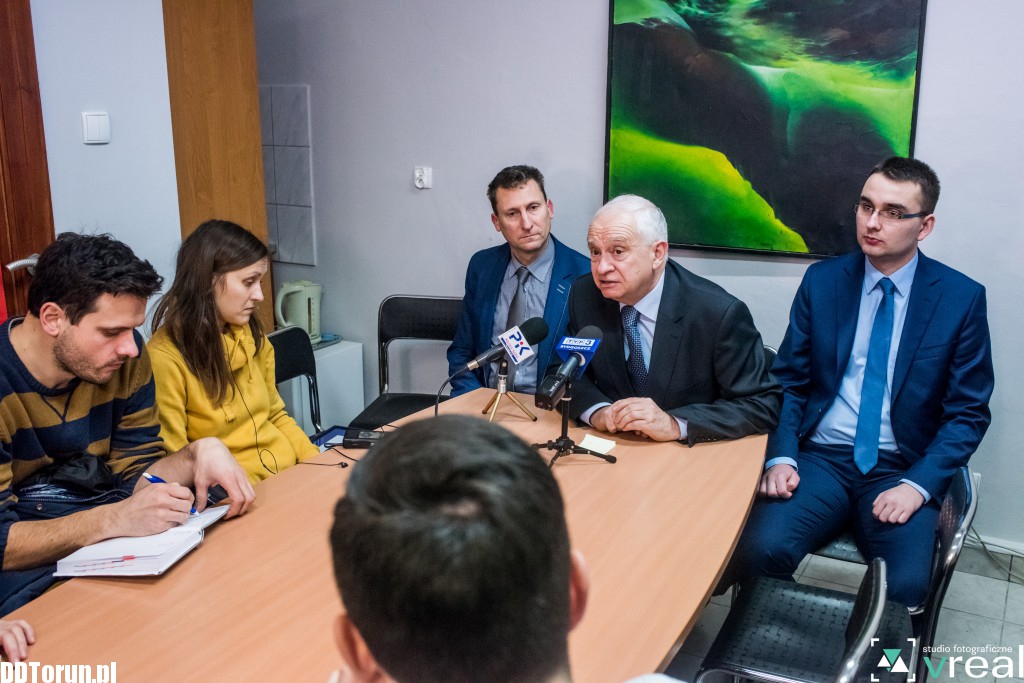 Kolejny kurs komputerowy u europosła