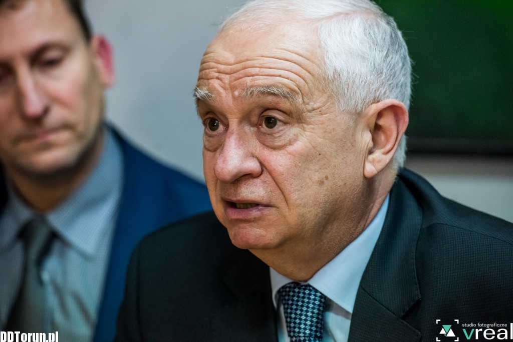 Kolejny kurs komputerowy u europosła