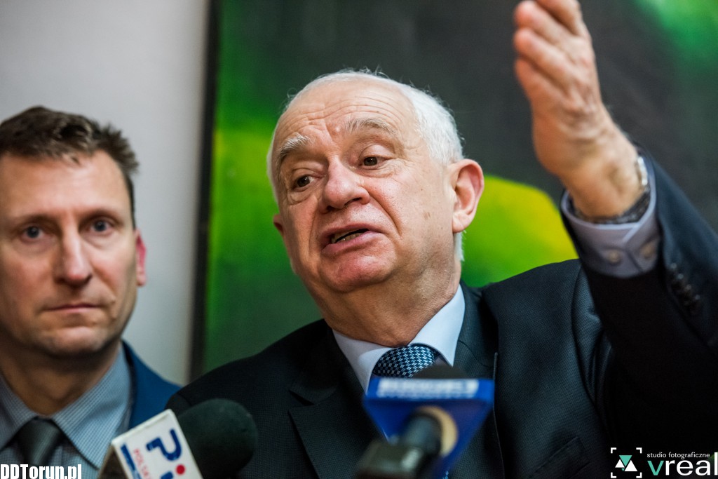 Kolejny kurs komputerowy u europosła