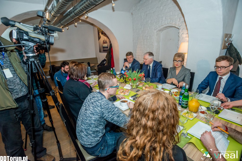 Wicepremier Jarosław  Gowin w Toruniu