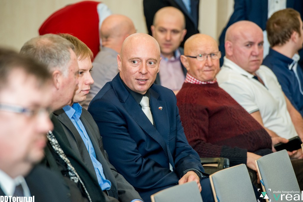 Marszałek wręczył nagrody