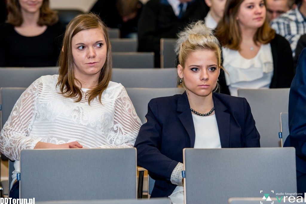 Marszałek wręczył nagrody