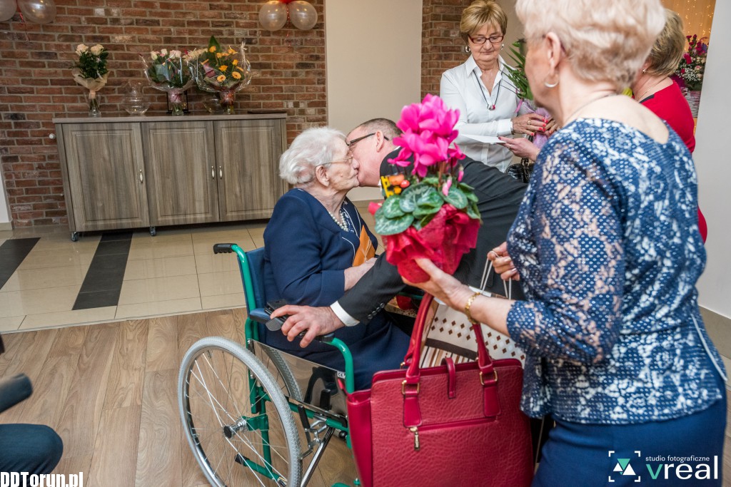 Setne urodziny pani Reginy!