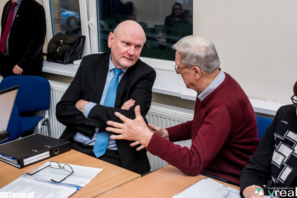 World cafe na Bielawach i w Grębocinie