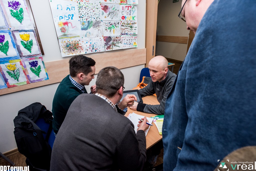 World cafe na Bielawach i w Grębocinie