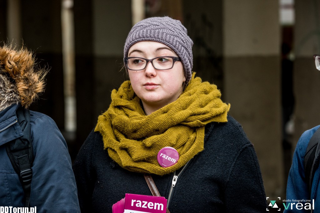 Razem przeciwko rządowi