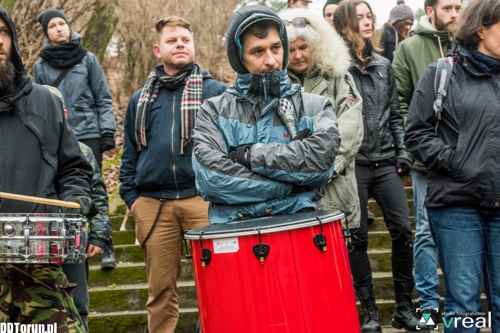 Aktywiści protestowali w parku