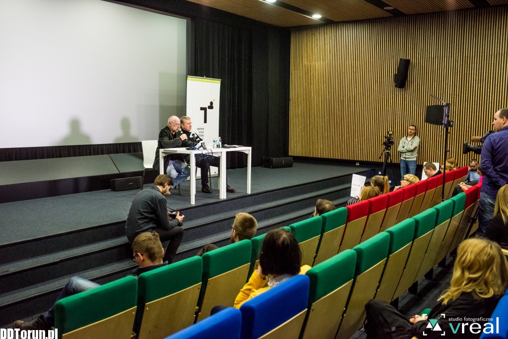 Dyrekcja CSW o zmianach w Kinie Centrum