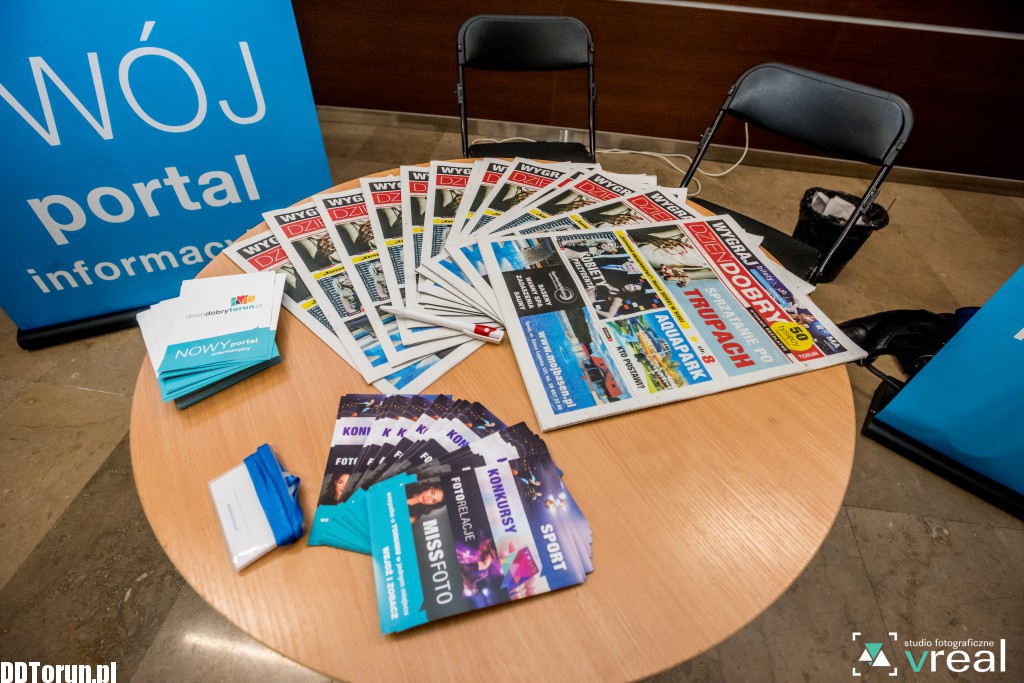 Targi Edukacyjne w auli UMK