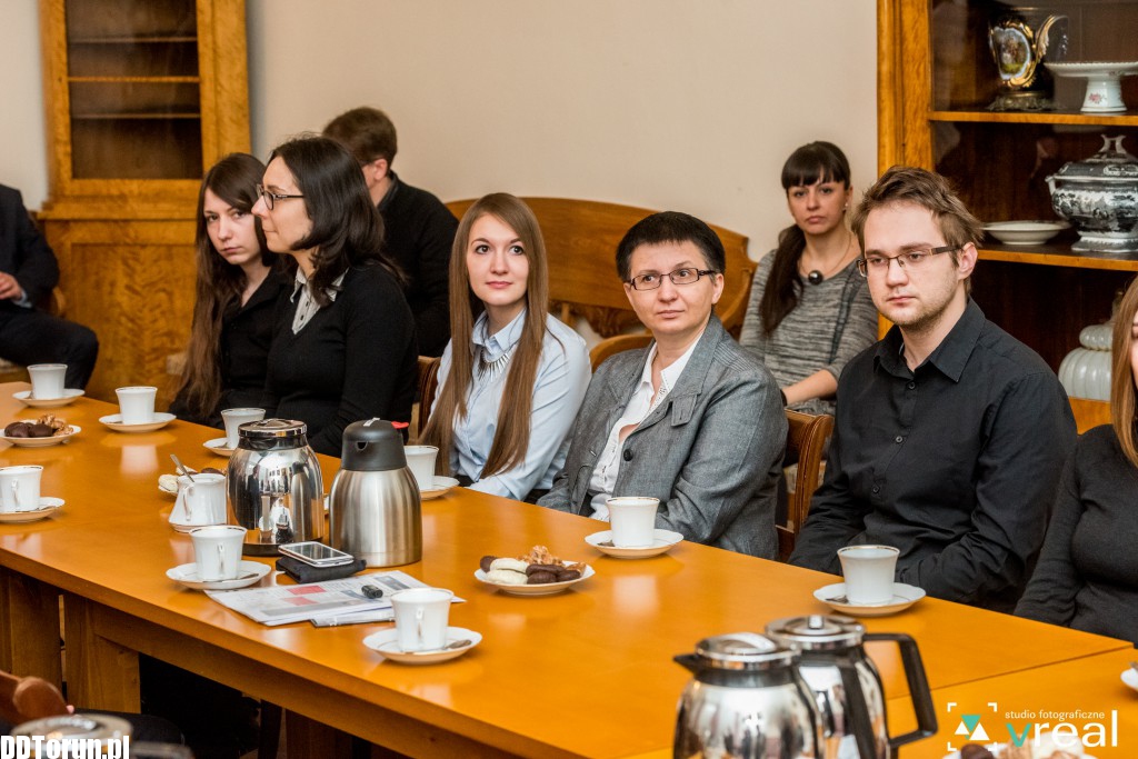 Młodzi naukowcy z nagrodami